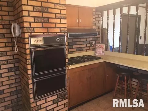 2001 N 16th St, Springfield, IL 62702 photo 13