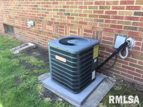 2001 N 16th St, Springfield, IL 62702 photo 37