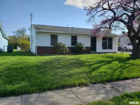 2600 Willow Dr, Springfield, IL 62703 photo 1
