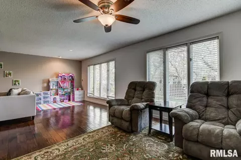 232 Golf Rd, Springfield, IL 62704 photo 12