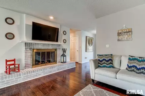 232 Golf Rd, Springfield, IL 62704 photo 8