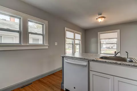 2405 S 4th St, Springfield, IL 62703 photo 12