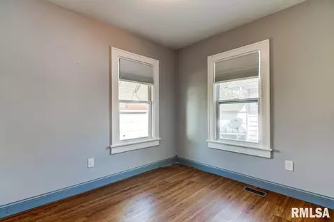 2405 S 4th St, Springfield, IL 62703 photo 23