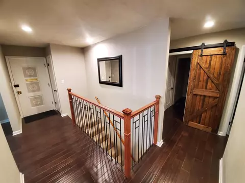 868 Roanoke Dr, Springfield, IL 62702 photo 3
