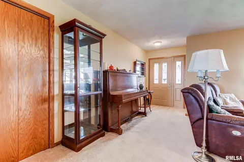 23100 E 20th Rd, Nokomis, IL 62075 photo 7