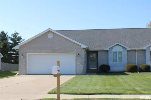 3932 Brandonshire Dr, Springfield, IL 62704 photo 1