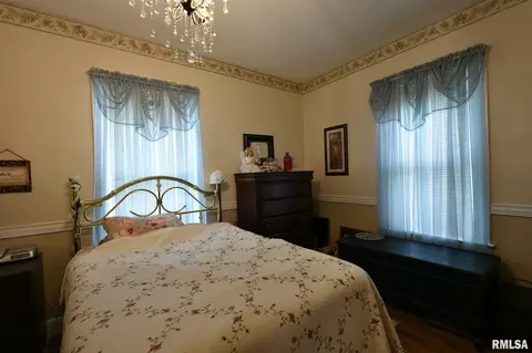 1711 N 8th St, Springfield, IL 62702 photo 12