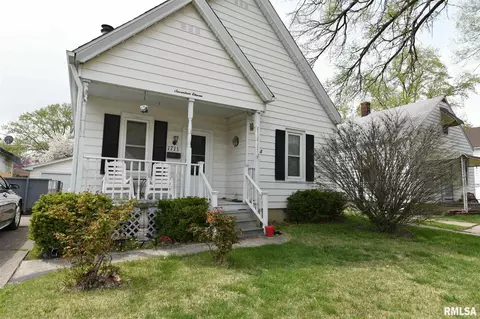 1711 N 8th St, Springfield, IL 62702 photo 1