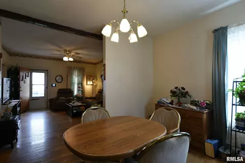 1711 N 8th St, Springfield, IL 62702 photo 7