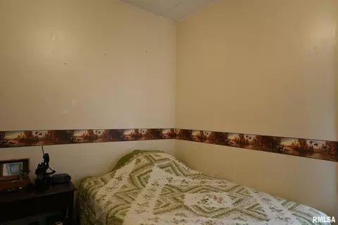 1711 N 8th St, Springfield, IL 62702 photo 14