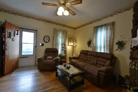 1711 N 8th St, Springfield, IL 62702 photo 5