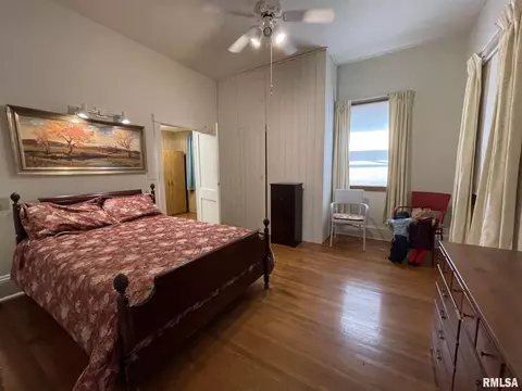 1250 Monument Ave, Springfield, IL 62702 photo 8