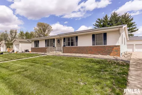 316 Cranmer Dr, Springfield, IL 62704 photo 1