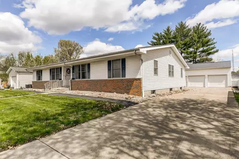 316 Cranmer Dr, Springfield, IL 62704 photo 2