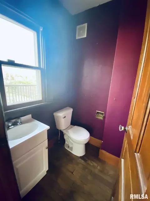 1509 Whittier Ave, Springfield, IL 62704 photo 7