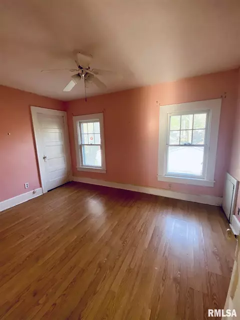 1509 Whittier Ave, Springfield, IL 62704 photo 12