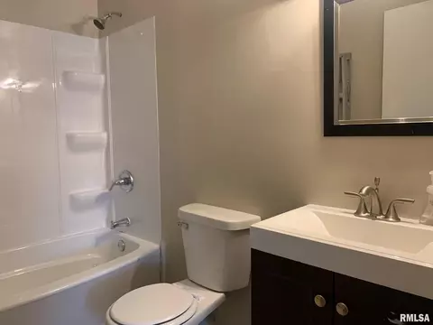 443 Durkin Dr, Springfield, IL 62704 photo 7