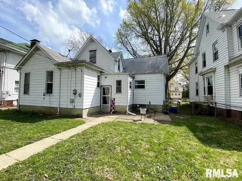 1059 N 6th St, Springfield, IL 62702 photo 26