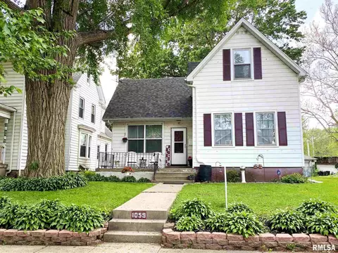 1059 N 6th St, Springfield, IL 62702 photo 1