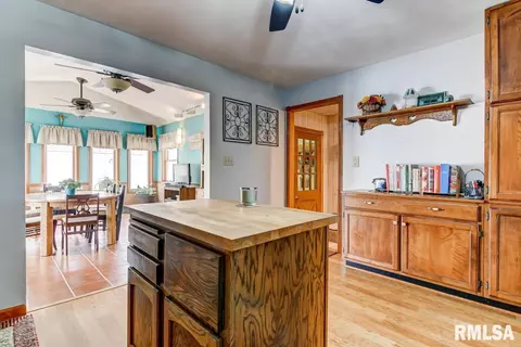 114 Vincent St, Springfield, IL 62707 photo 7
