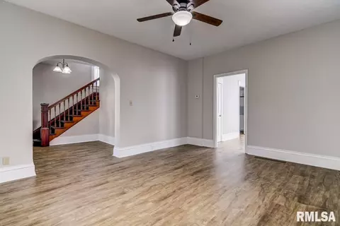 808 S Macarthur Blvd, Springfield, IL 62704 photo 8
