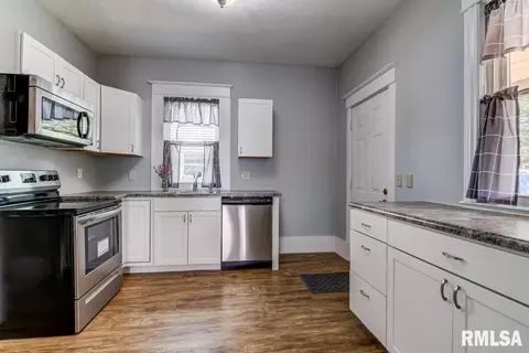 808 S Macarthur Blvd, Springfield, IL 62704 photo 14