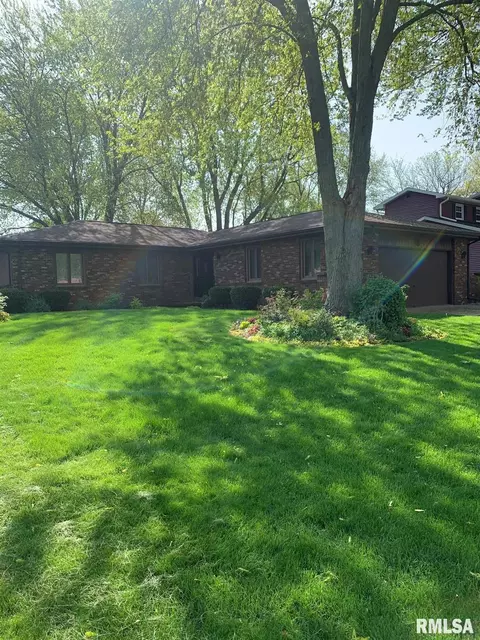 4136 Pickfair Rd, Springfield, IL 62703 photo 2