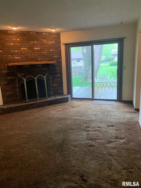 4136 Pickfair Rd, Springfield, IL 62703 photo 5