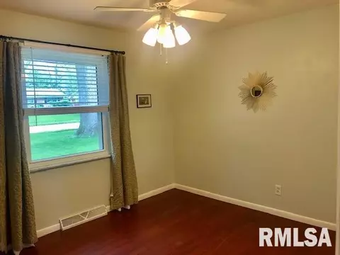 37 Andover Dr, Springfield, IL 62704 photo 12