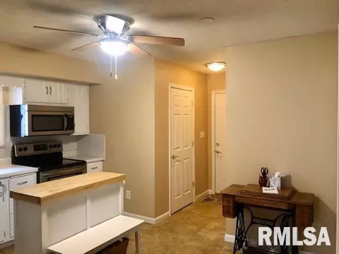 37 Andover Dr, Springfield, IL 62704 photo 17