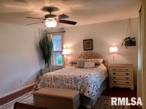 37 Andover Dr, Springfield, IL 62704 photo 9