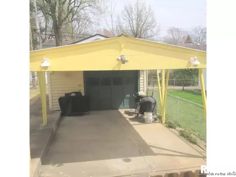 1936 N 6th St, Springfield, IL 62702 photo 12