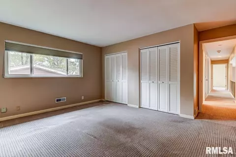 70 W Hazel Dell Ln, Springfield, IL 62703 photo 16