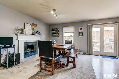3701 Kerry Blvd, Springfield, IL 62712 photo 6