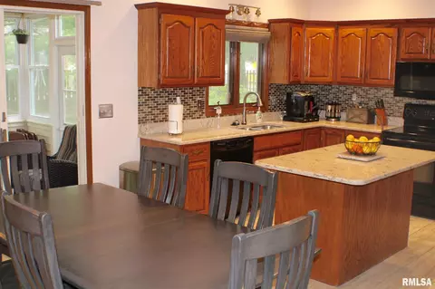 600 Sunny Brook Rd, Springfield, IL 62702 photo 7