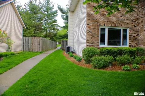 600 Sunny Brook Rd, Springfield, IL 62702 photo 2