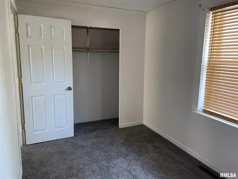 2121 N 7th St, Springfield, IL 62702 photo 20