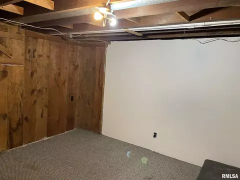 2121 N 7th St, Springfield, IL 62702 photo 16
