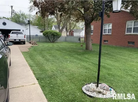2124 N 5th, Springfield, IL 62702 photo 5