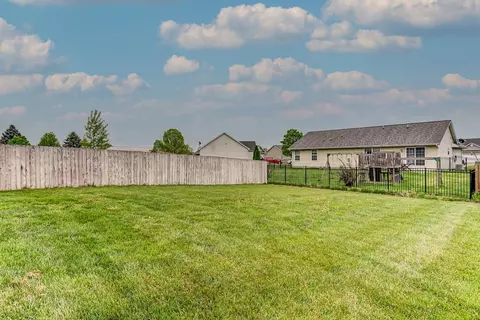 506 E Spruce St, Chatham, IL 62629 photo 35