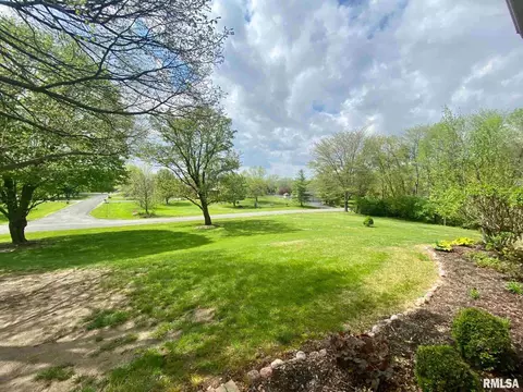 220 Brian Ln, Dawson, IL 62520 photo 48