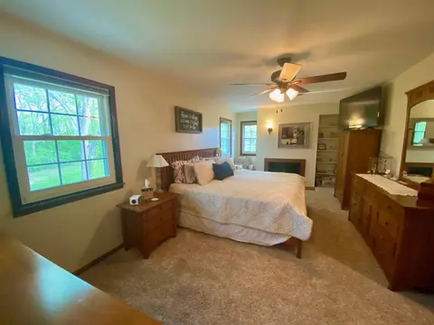 220 Brian Ln, Dawson, IL 62520 photo 18