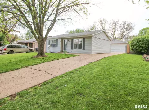 2009 Stonehenge Rd, Springfield, IL 62702 photo 5