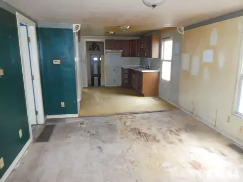 1813 E Keys Ave, Springfield, IL 62702 photo 3