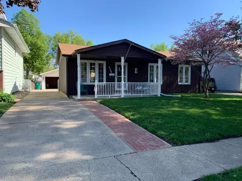 2569 Somerton Rd, Springfield, IL 62702 photo 1