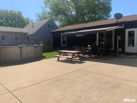 2569 Somerton Rd, Springfield, IL 62702 photo 13