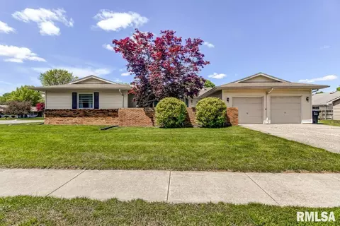 2517 Lemont Dr, Springfield, IL 62704 photo 1
