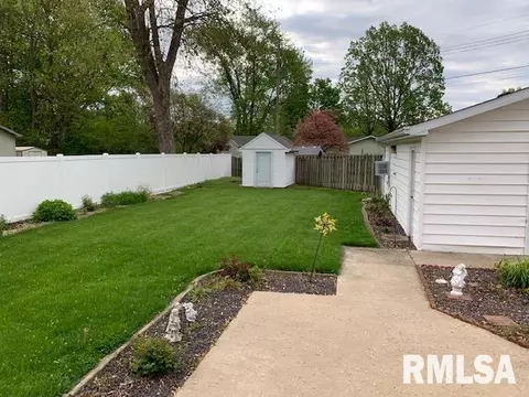 2428 Arrowhead Dr, Springfield, IL 62702 photo 16