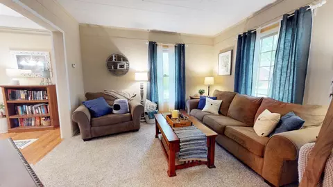 514 E Ridgely Ave, Springfield, IL 62702 photo 3