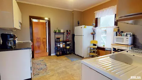 514 E Ridgely Ave, Springfield, IL 62702 photo 7